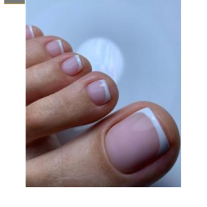 Servicio de Pedicura Esmaltado Ruso